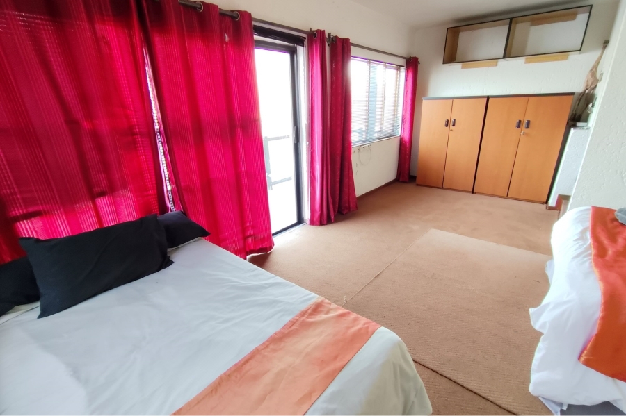 3 Bedroom Property for Sale in Ile du Lac North West